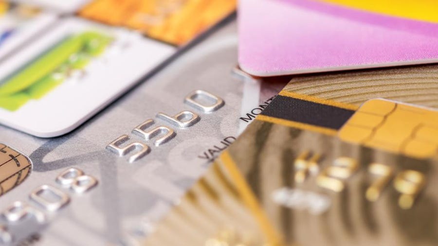 ¿Por qué no se aceptan pagos con tarjeta de crédito en el alquiler?